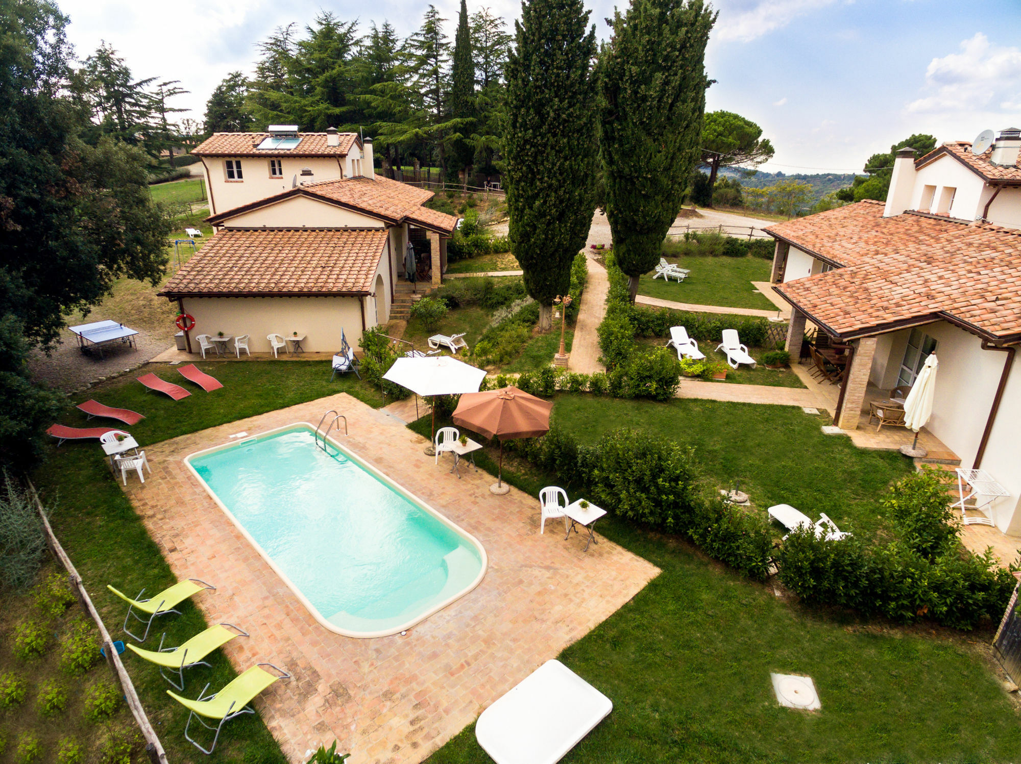 Borgo Le Colline Luxury Agriturismo In Tuscany Gambassi Terme Exterior foto