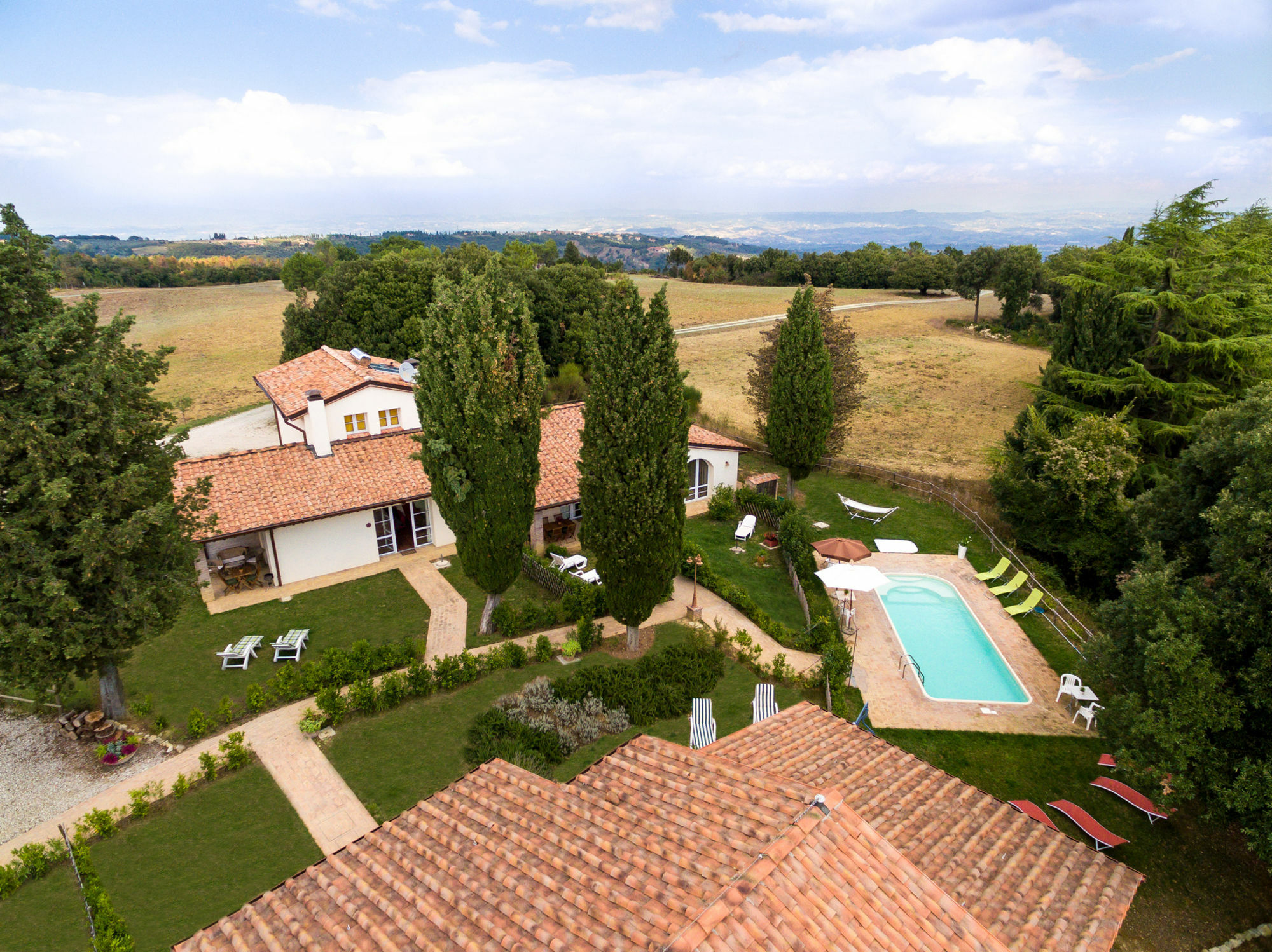 Borgo Le Colline Luxury Agriturismo In Tuscany Gambassi Terme Exterior foto