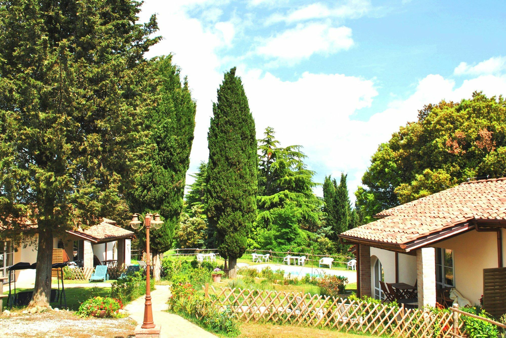 Borgo Le Colline Luxury Agriturismo In Tuscany Gambassi Terme Exterior foto